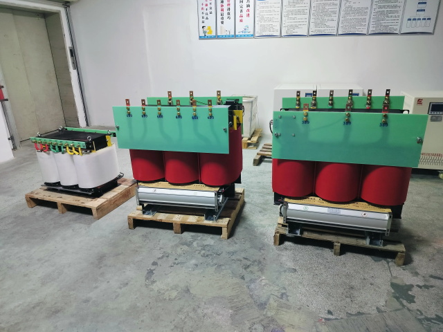 东湖KS11-1000KVA矿用变压器